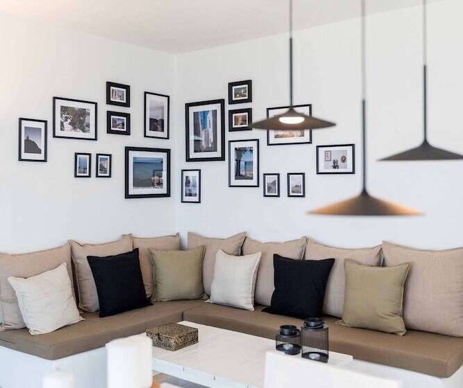 Vathi Bleu Private Villas