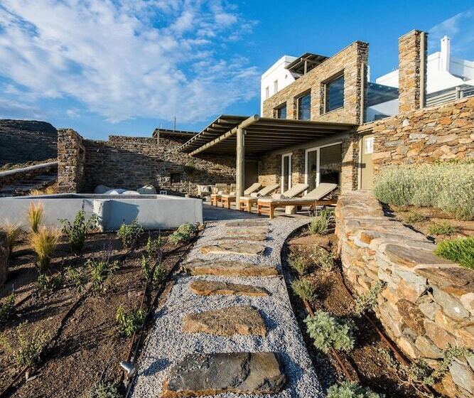 Vathi Bleu Private Villas