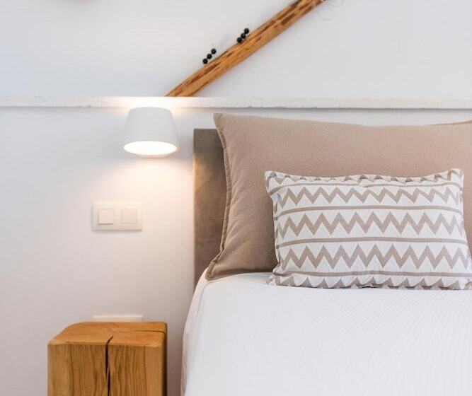 Vathi Bleu Private Villas