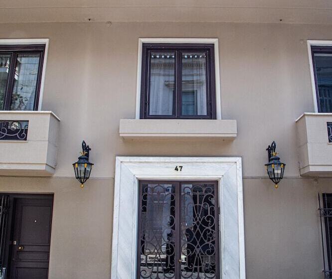 The Koukaki Residence