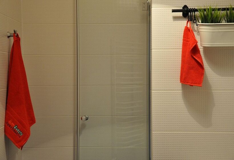 Happyguests Apartments