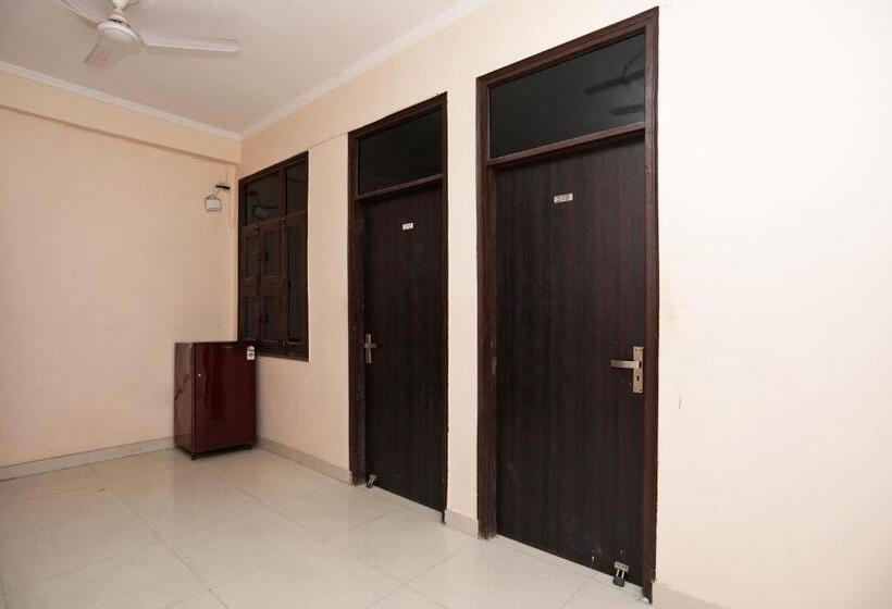 پانسیون Rn 32 By Oyo Rooms