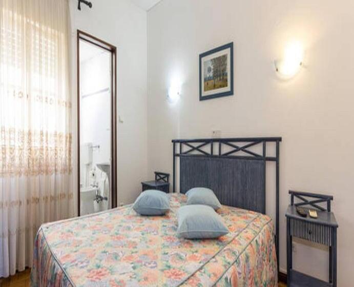 住宿加早餐  Residencial Miramar