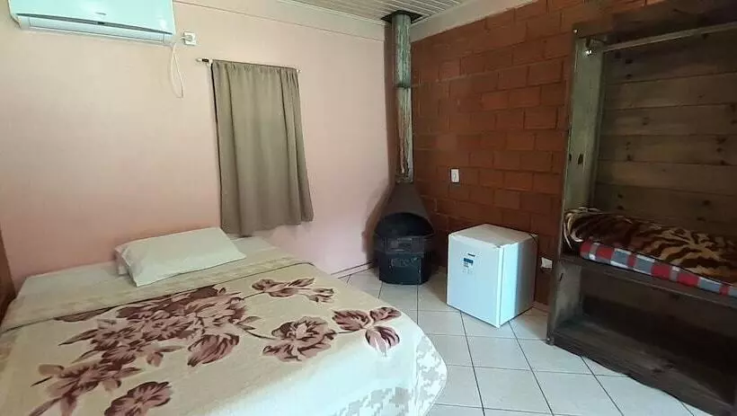 مسافرخانه Refúgio Do Lago