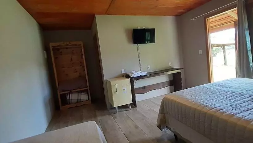 مسافرخانه Refúgio Do Lago