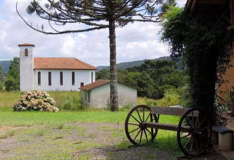 مسافرخانه Refúgio Do Lago