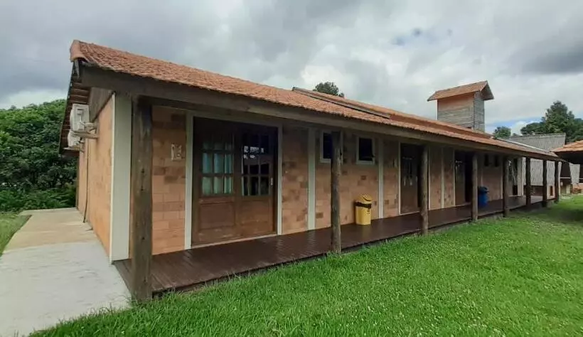 مسافرخانه Refúgio Do Lago