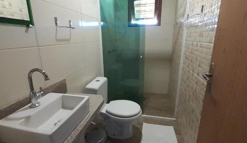 فندق فئة نجمة واحدة Refúgio Do Lago