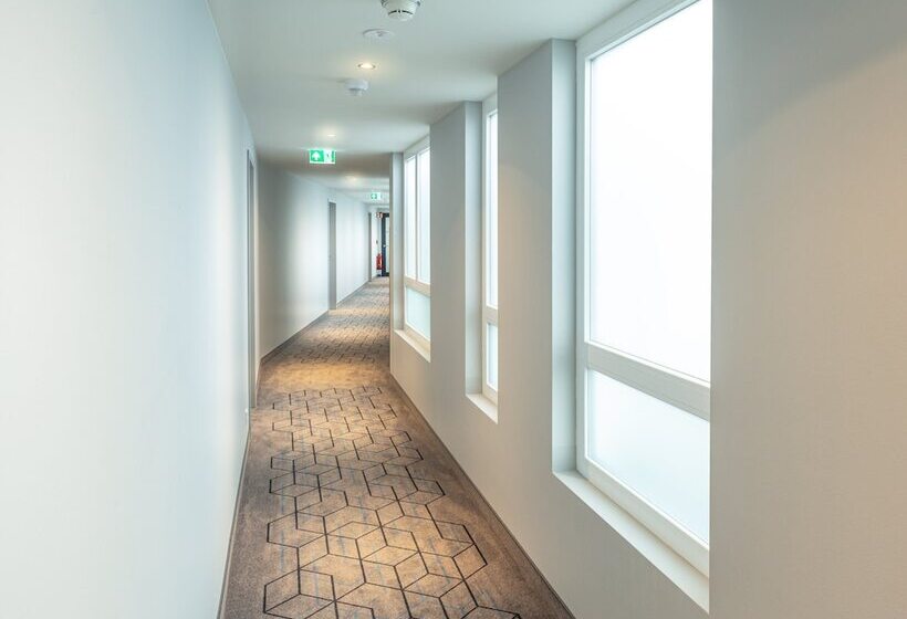 Hotelli Holiday Inn Express   Erlangen, An Ihg