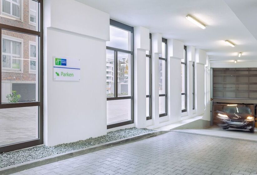 Hotelli Holiday Inn Express   Erlangen, An Ihg