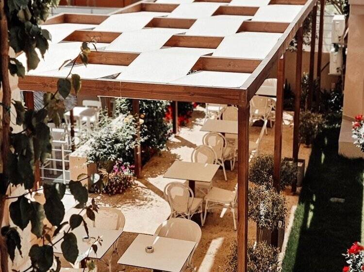 Airis Boutique Hotel & Suites For Adults Only