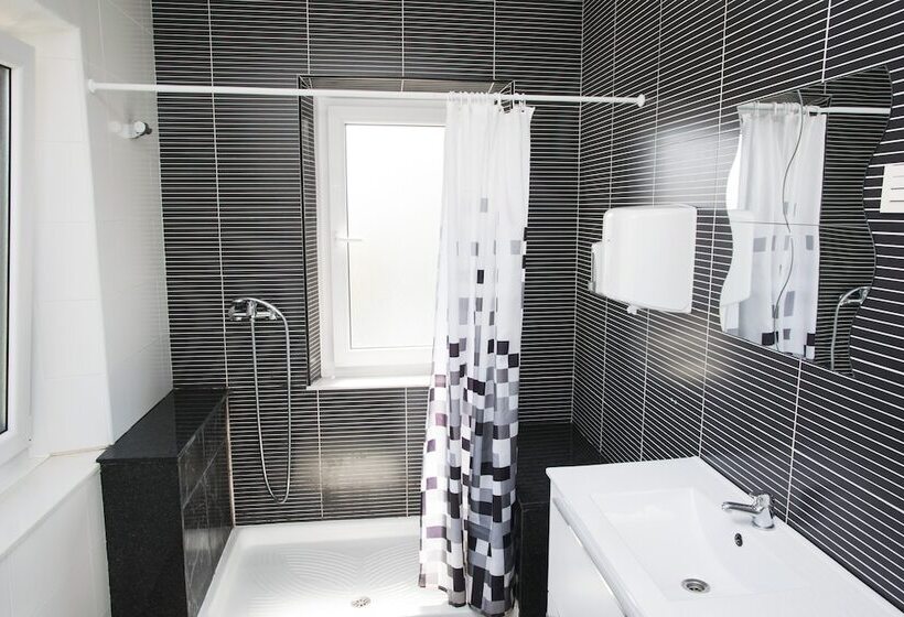 فندق صغير North Surfhouse