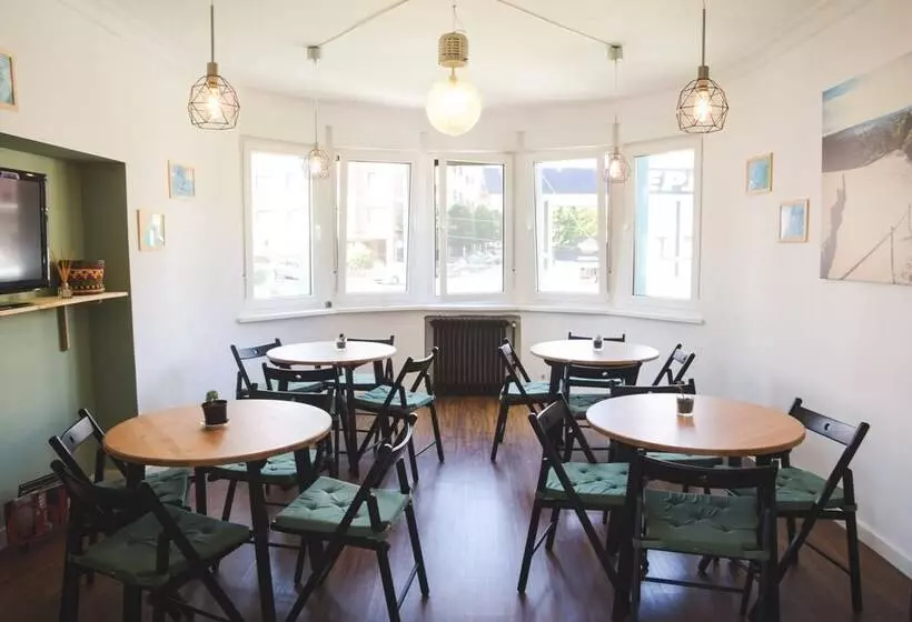 Retkeilymaja North Surfhouse