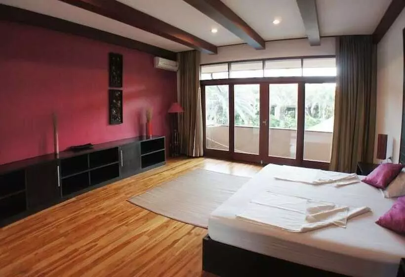 هتل Bliss Yoga Resort At Koh Samui