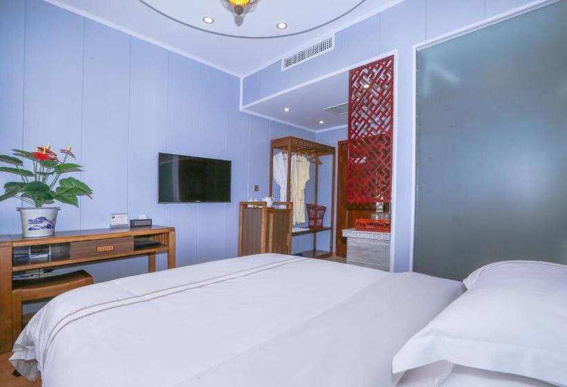 فندق Home In The Distance