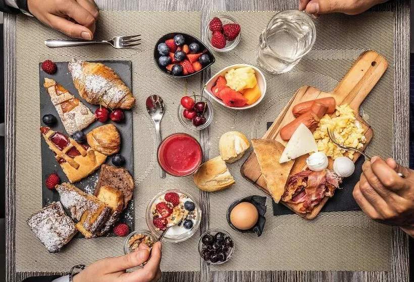 Hotelli Reggia Suite Spa