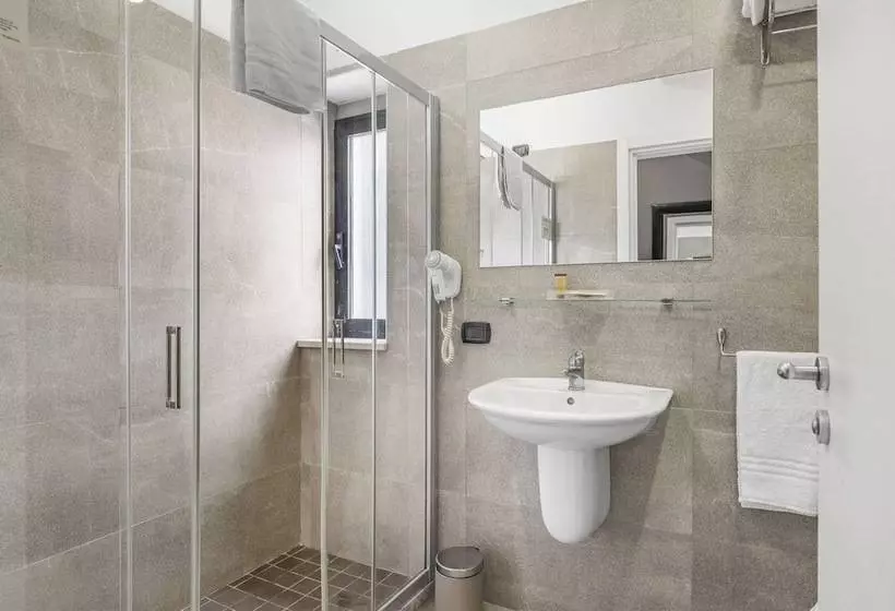 Hotelli Reggia Suite Spa