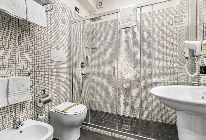 בית מלון כפרי Reggia Suite Spa