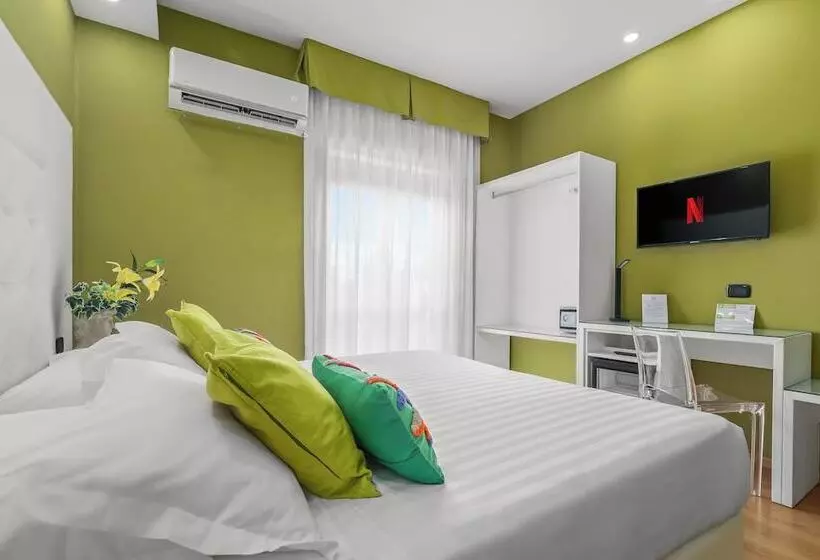 Hotelli Reggia Suite Spa