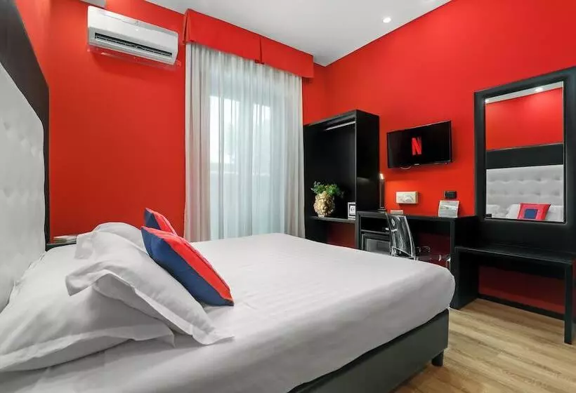 Hotelli Reggia Suite Spa