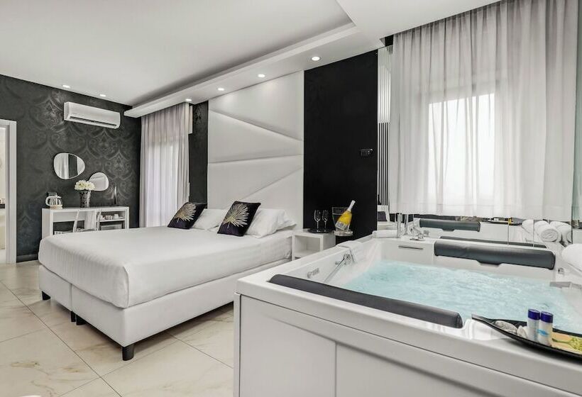 בית מלון כפרי Reggia Suite Spa