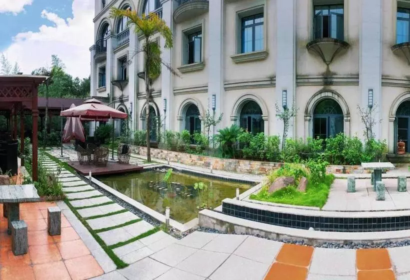 هتل Xinyi Art Suit