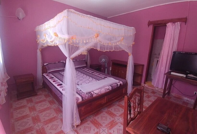 پانسیون Motel Au Petit Vatel