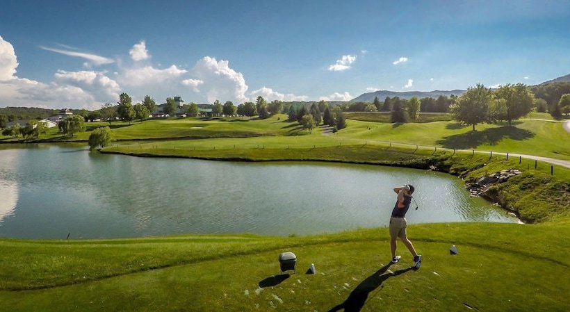 Woodstone Meadows At Massanutten By Kees