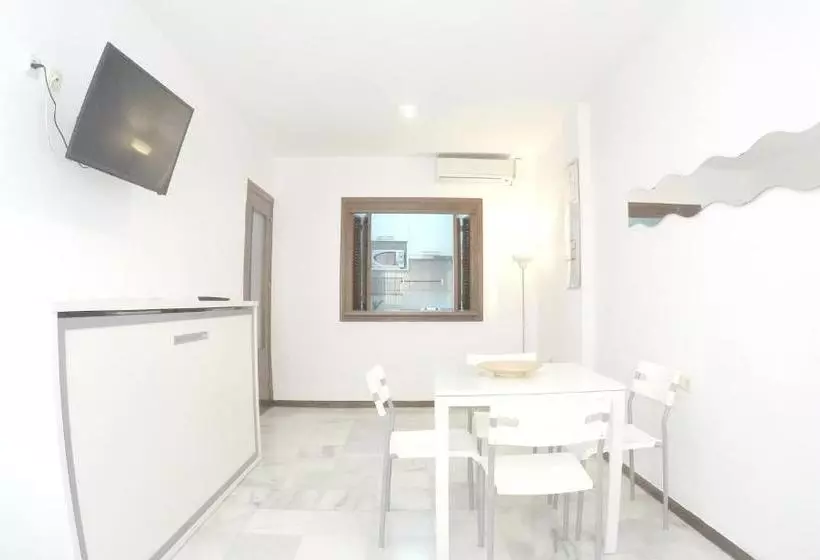 Apartamentos Turisticos Imar