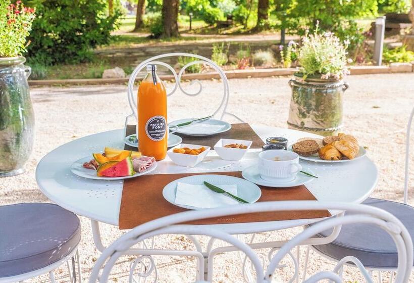 호텔 Hôtel & Spa Ventoux Provence Domaine Des Tilleuls