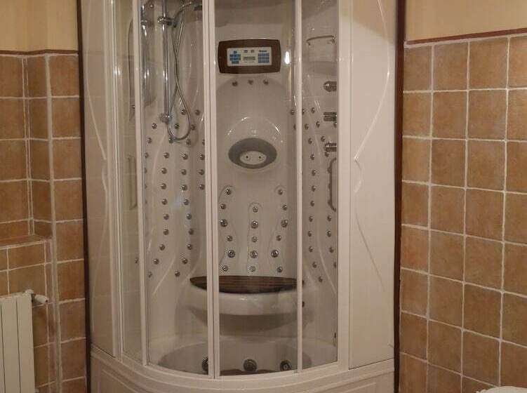 La Perezosa & Yoga Hostel