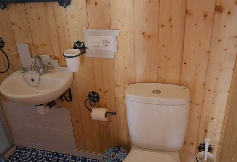 La Perezosa & Yoga Hostel