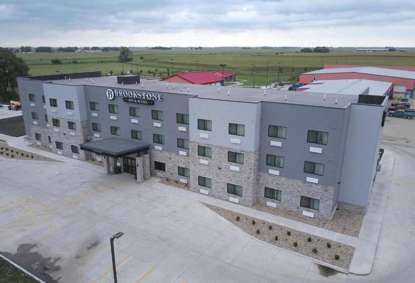 호텔 Brookstone Inn & Suites