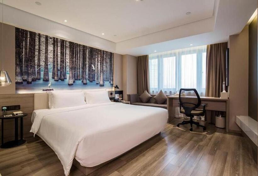 בית מלון כפרי Ningbo Tianyi Square Atour