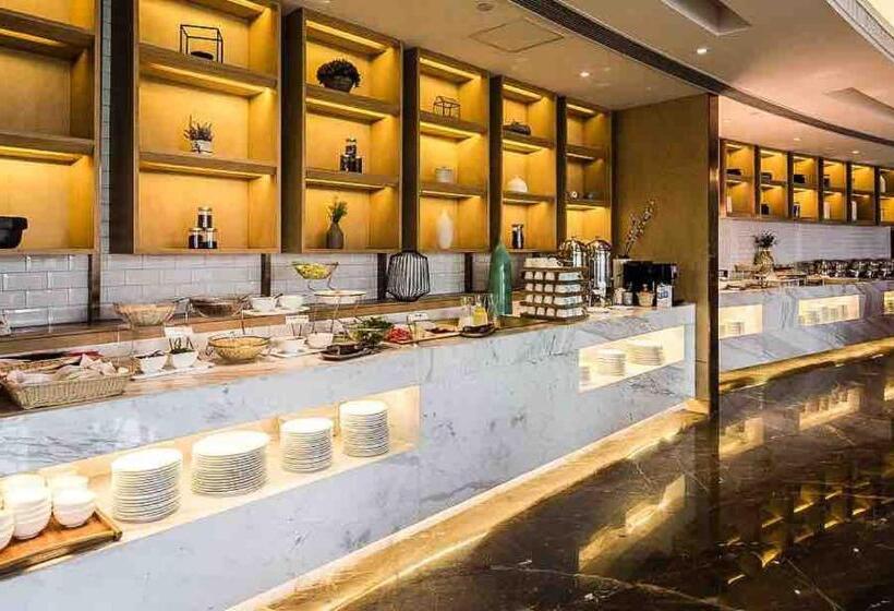 בית מלון כפרי Ningbo Tianyi Square Atour