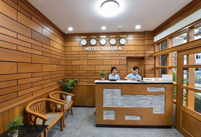 酒店 Sakura Pyinoolwin