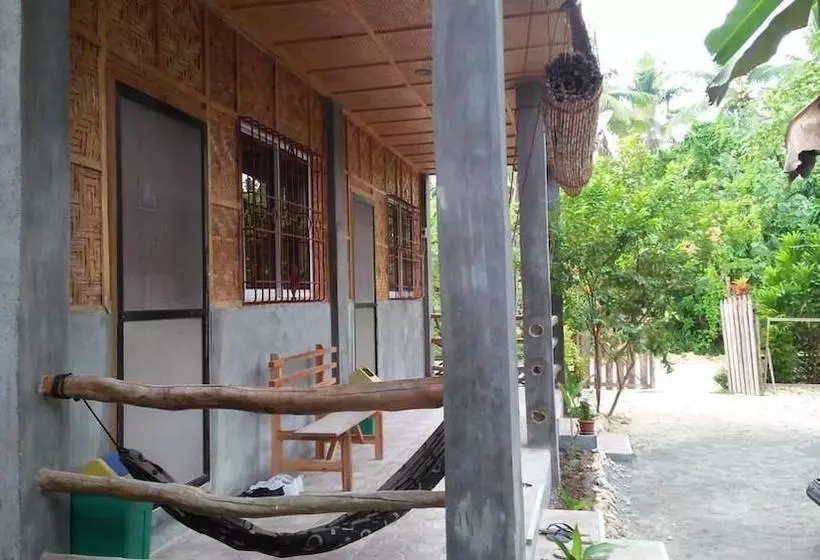 هتل Siargao Jeannine Residences  Hostel