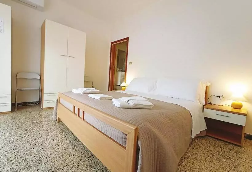 پانسیون Beeliving Room&breakfast