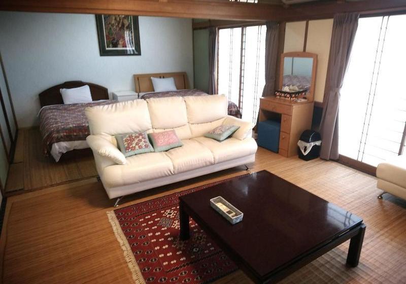 بنسيون Hitoyoshi Morinohall