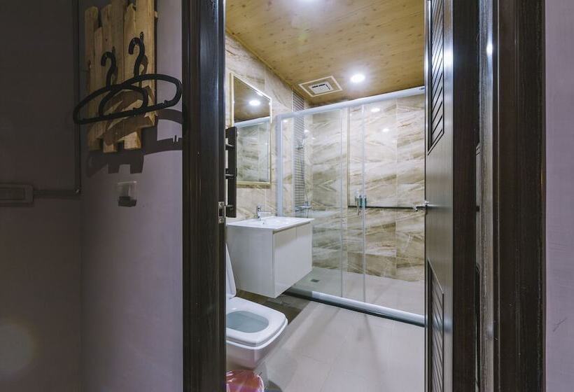 پانسیون No Sun No Happy Inn