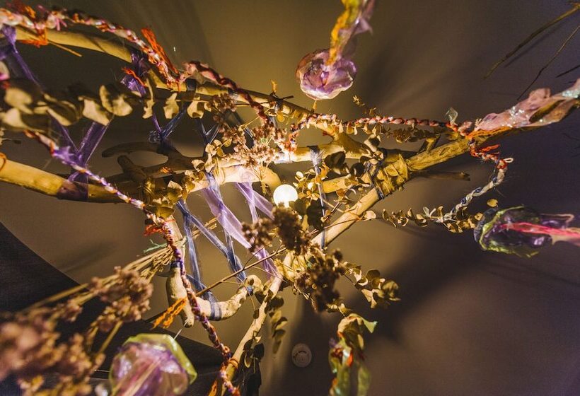 پانسیون No Sun No Happy Inn