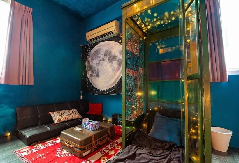 پانسیون No Sun No Happy Inn