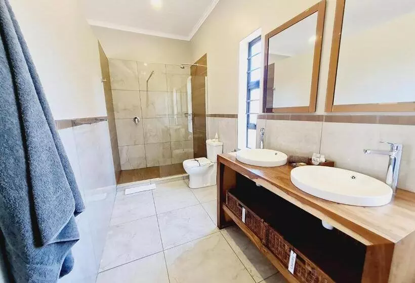 Majatalo The Hank Bethlehem Pty Ltd