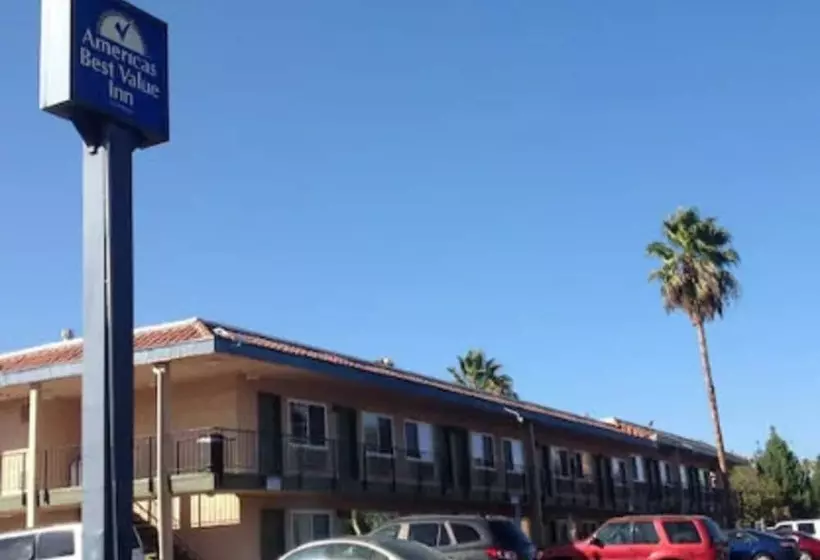 酒店 Americas Best Value Inn Thousand Oaks