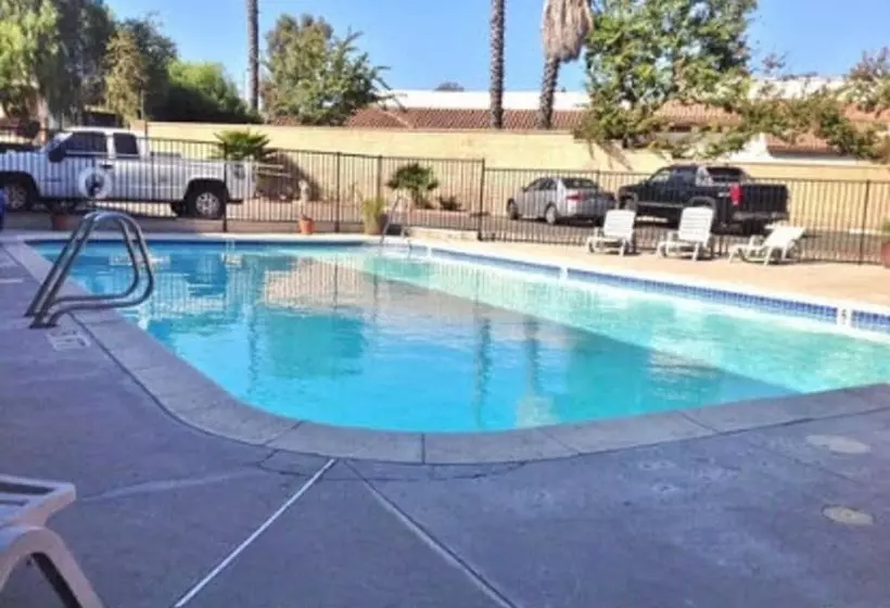 酒店 Americas Best Value Inn Thousand Oaks