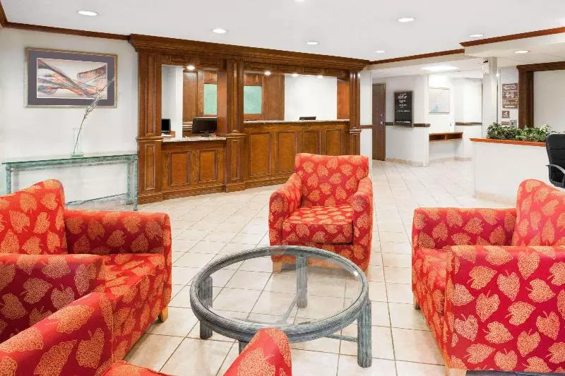 בית מלון כפרי Baymont By Wyndham Bridgeport/frankenmuth