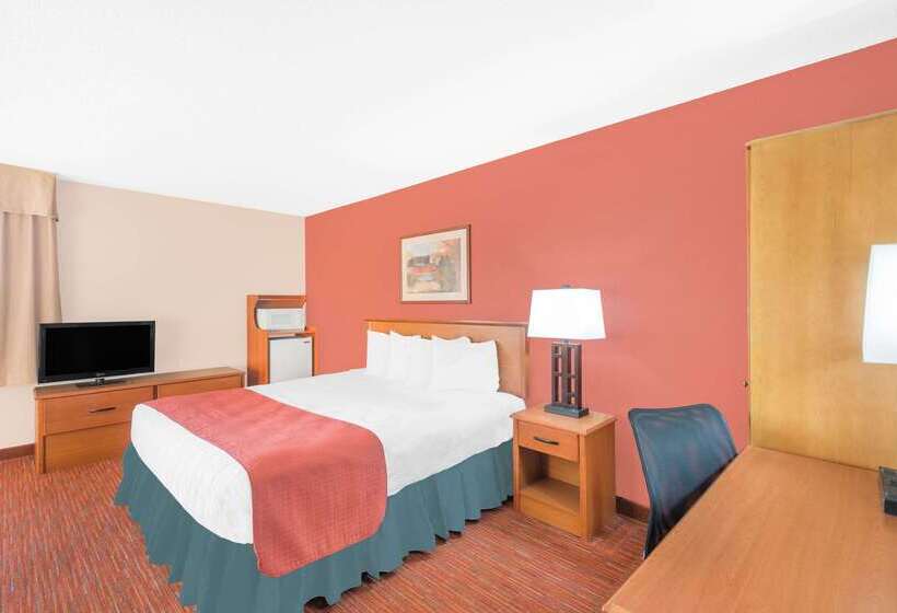 בית מלון כפרי Baymont By Wyndham Springfield South Hwy 65