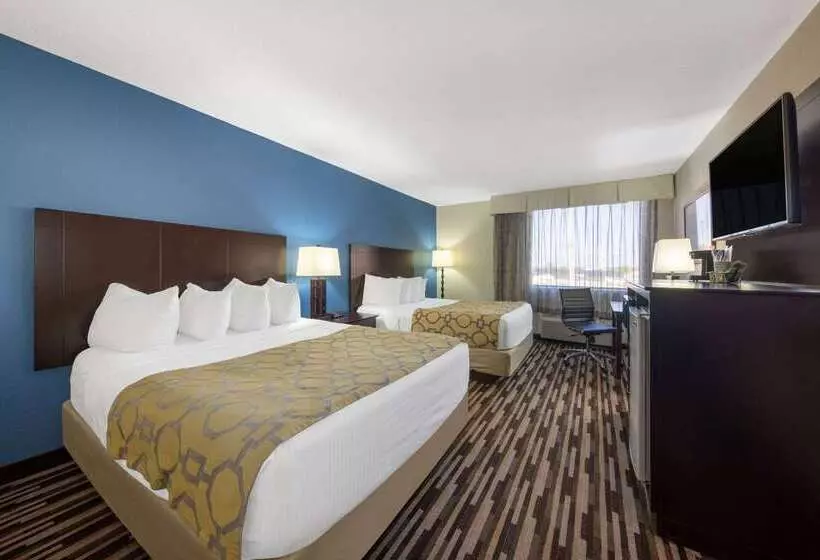 هتل Baymont By Wyndham Springfield South Hwy 65
