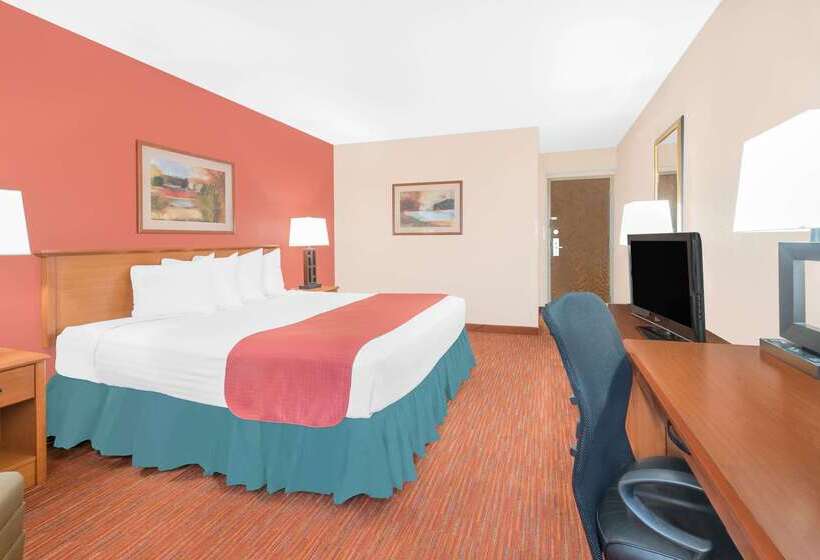 בית מלון כפרי Baymont By Wyndham Springfield South Hwy 65