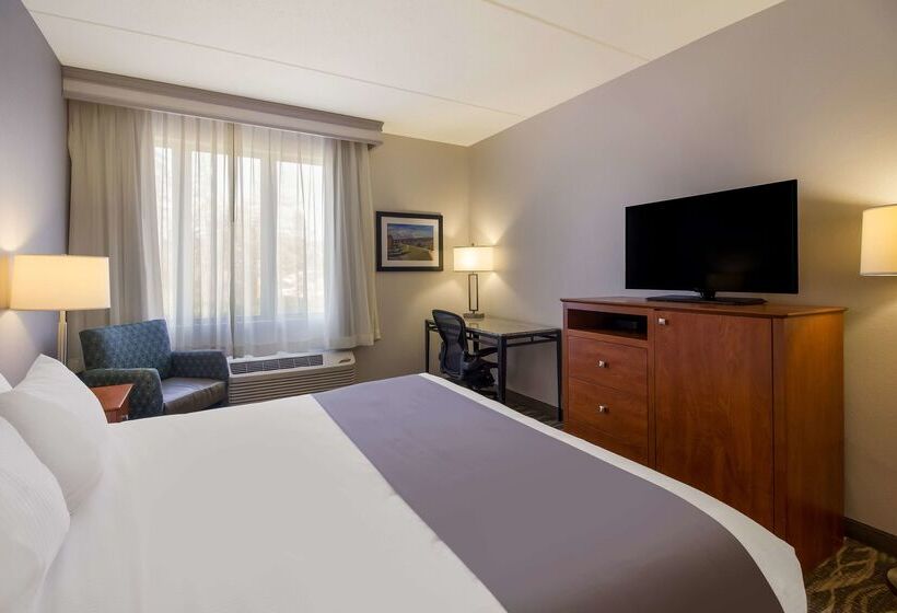 Отель Best Western Lock Haven